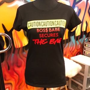 Caution Boss Babe T-Shirt size XL